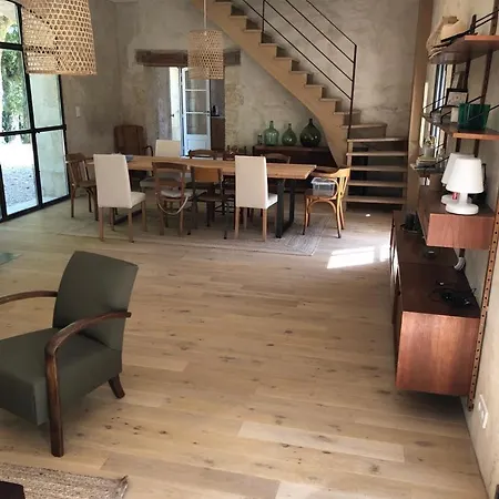 Prázdninový dům La Ferme De Saint Christeau *